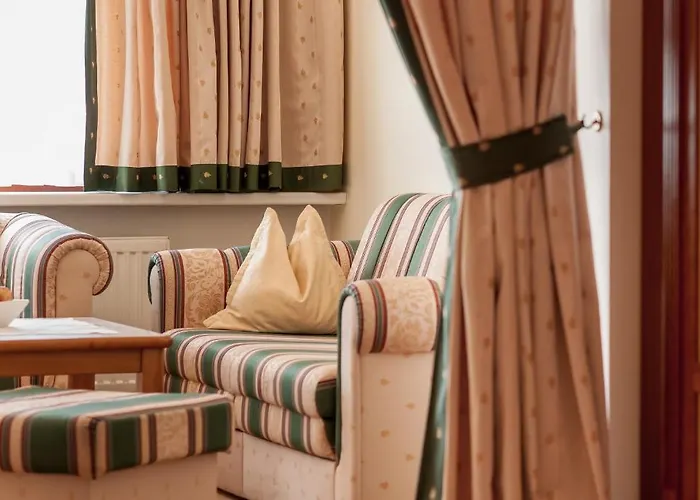 Hotel Alpina Deluxe 4*